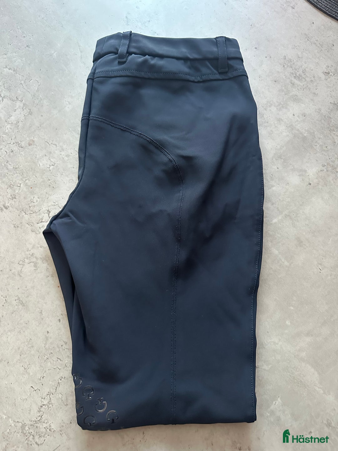 Ridbyxor ryttarutrustning till salu: Marinblå cavalleria toscana ridbyxa. i Nässjö - Annons 2