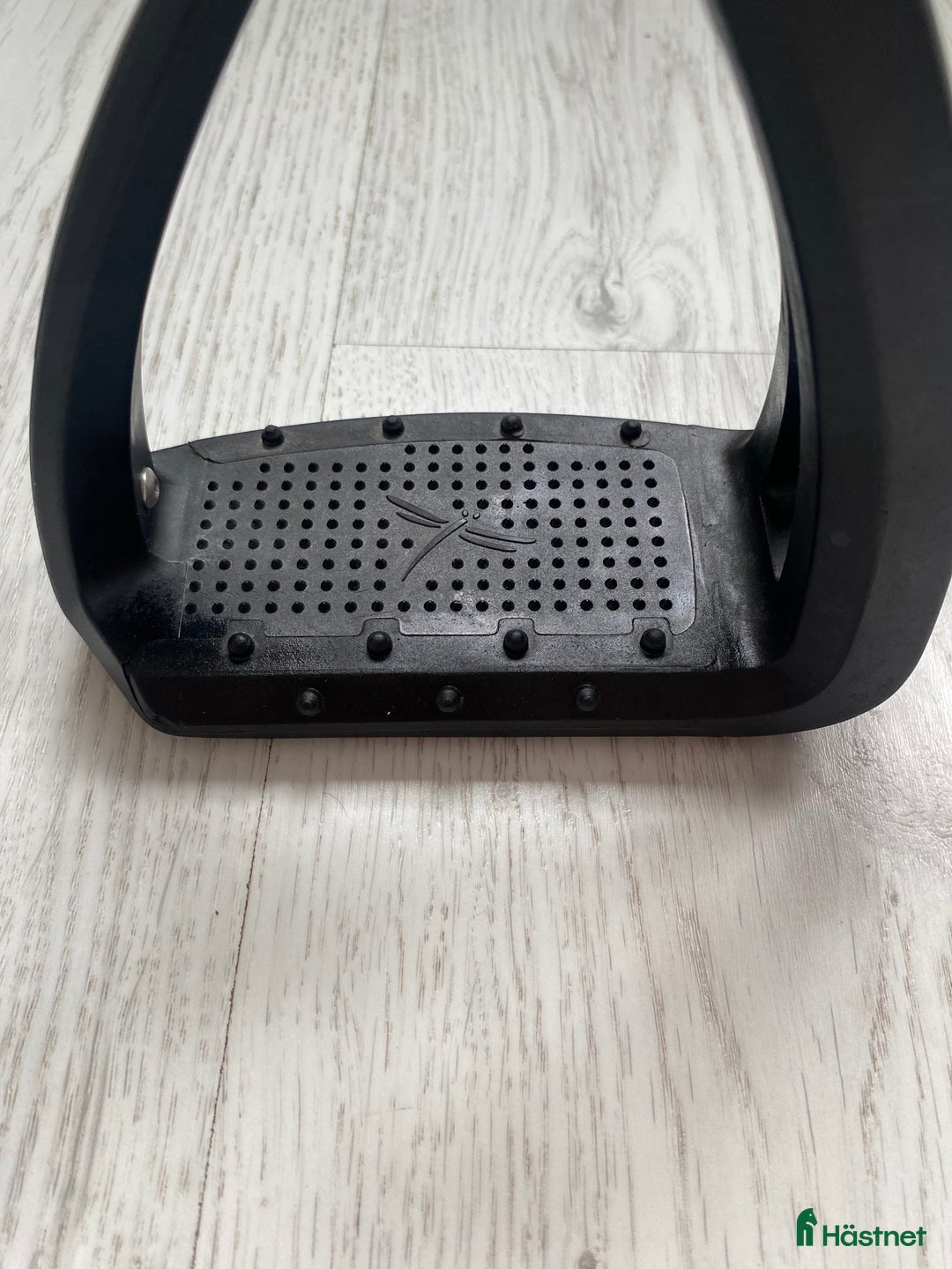 Stigbyglar hästutrustning till salu: Freejump softup i Källby - Annons 4