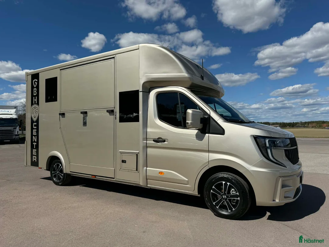 Hästlastbilar  fordon & transport till salu: Nordic Horse 5 Stuteri Max Load  - Annons 1