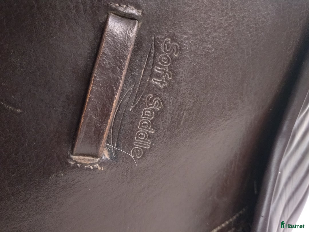 Sadlar hästutrustning till salu: Island/dressyrsadel  i Nyköping - Annons 4