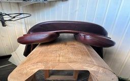 Sadlar hästutrustning till salu: Fin Antares Connexion 17’5” i Brottby - Bild 4