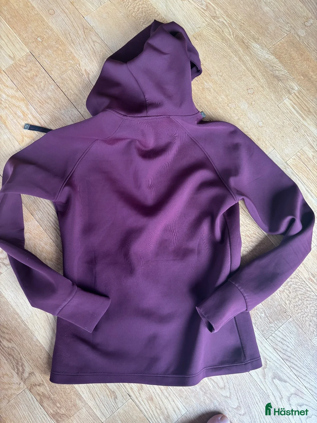 Jackor & Kavajer ryttarutrustning till salu: ZacZess hoodie XXS - Annons 2
