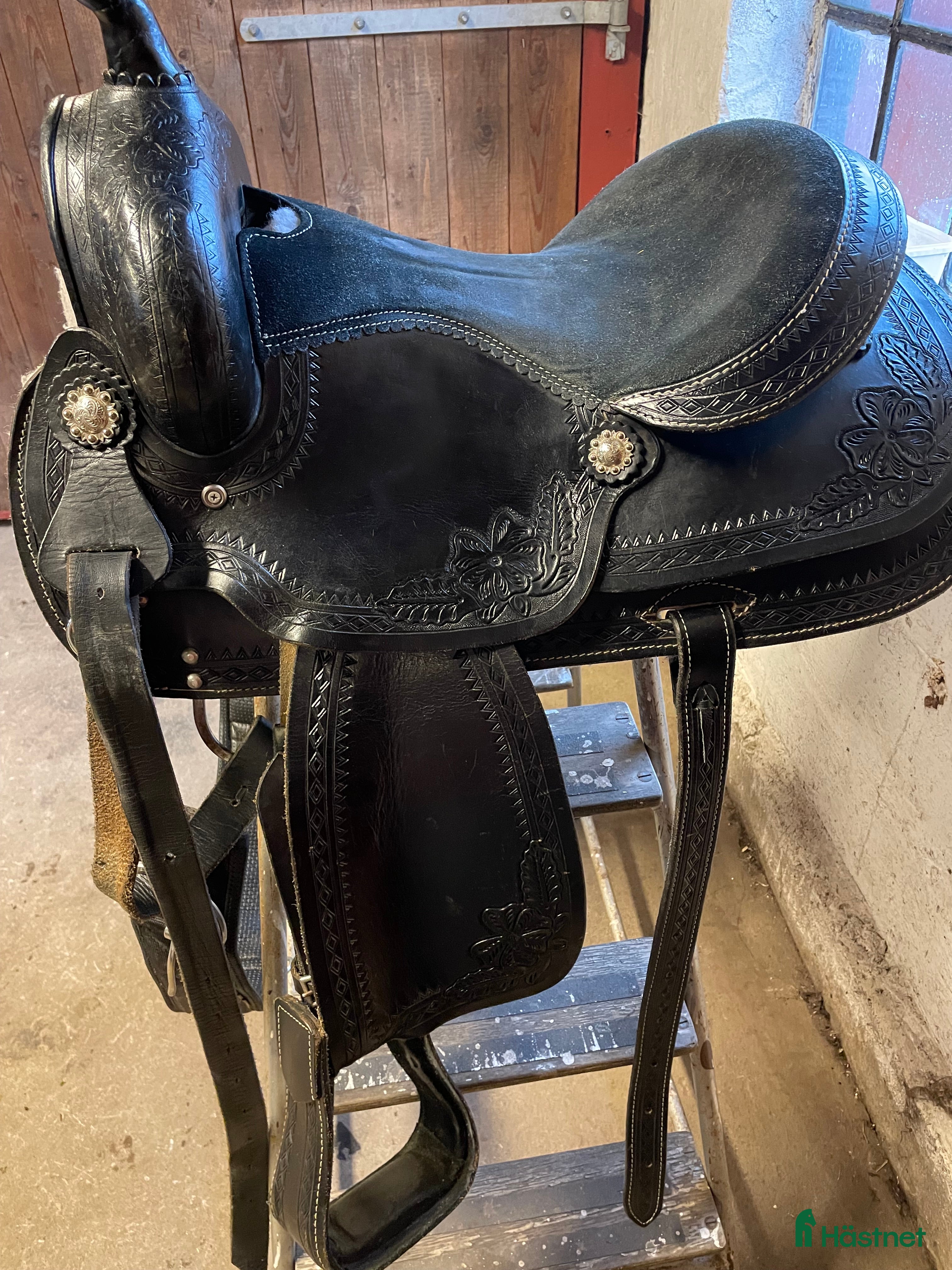 Sadlar hästutrustning till salu: Sadlar i Mörrum - Annons 1