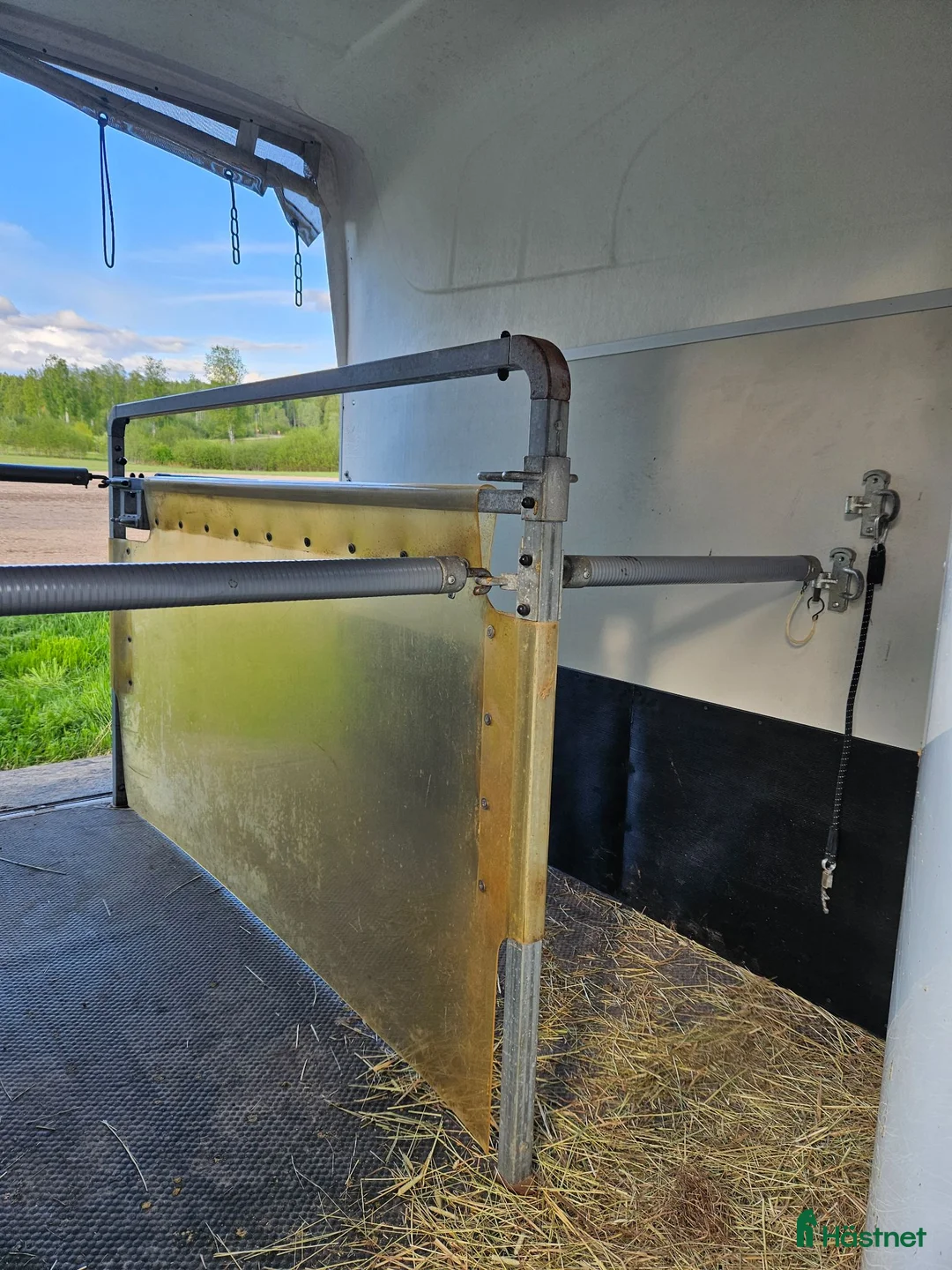 Hästtransporter  fordon & transport till salu: Hästtransport Humbaur  i Färnäs - Annons 2