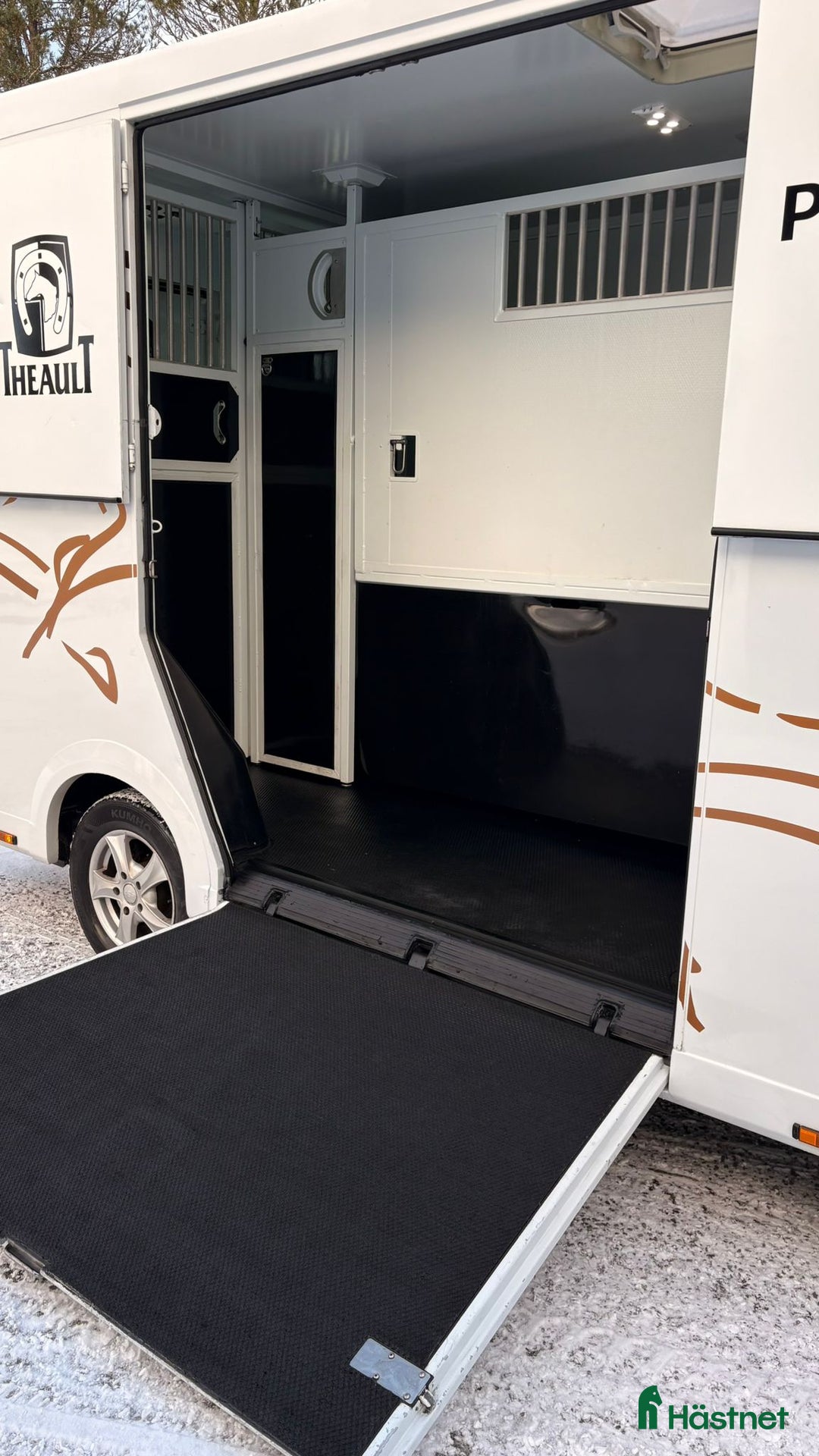 Hästlastbilar  fordon & transport till salu: 5-sitsig Theault Proteo STUTERI hästlastbil  i Stockholm - Annons 14