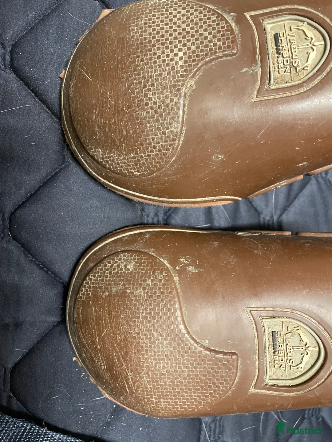 Benskydd hästutrustning till salu: Veredus bakskydd - Annons 2