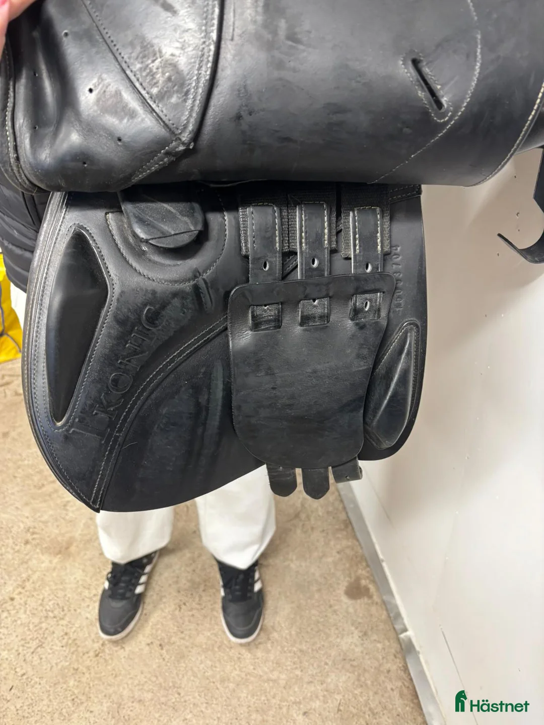 Sadlar hästutrustning till salu: Ikonic evolution 17,5 tum i Stjärnhov - Annons 6