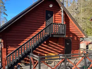 lägenhet till salu: Boende på liten hästgård Norra Stäket Stockholm - Annons 1