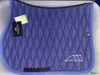 Schabrak & Vojlockar hästutrustning till salu: Kvalitetschabrak hopp full i Västerhaninge - Annons 13