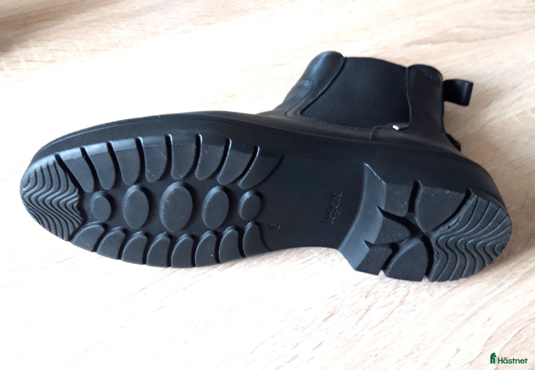 Ridstövlar ryttarutrustning till salu: CHELSEA BOOTS i Torslanda - Annons 5