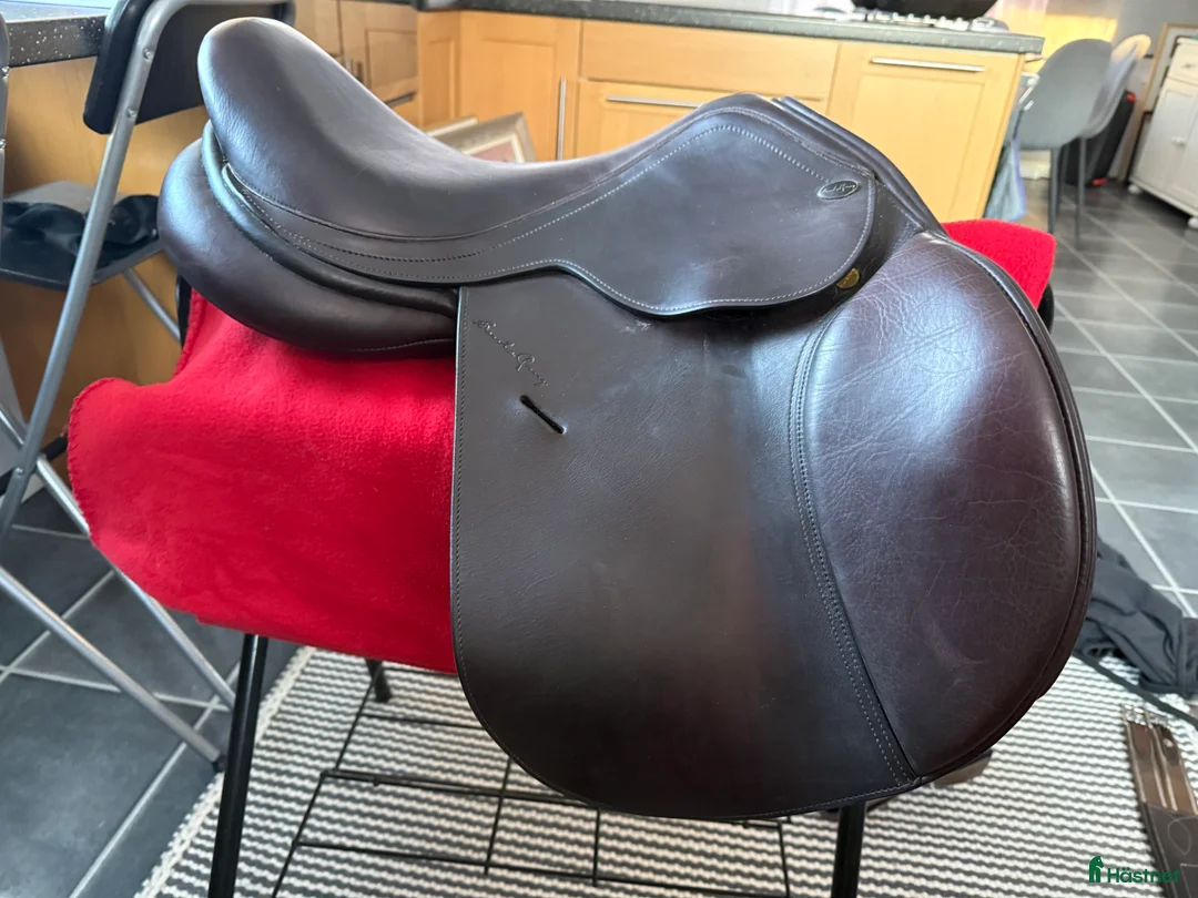 Sadlar hästutrustning till salu: Santa Cruz sadlar  i Lunde - Annons 1