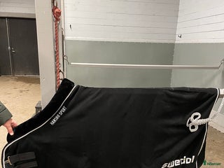 Täcken hästutrustning till salu: Säljer helt nytt superfint fleecetäcke - Annons 7