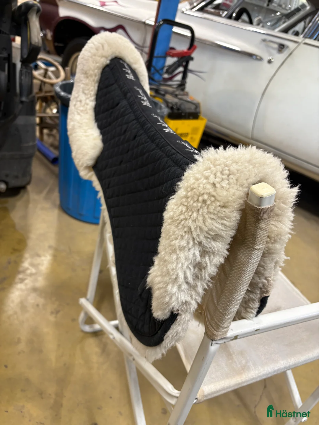 Sadeltillbehör hästutrustning till salu: Medilamb fårskinnspadd strl F - Annons 2