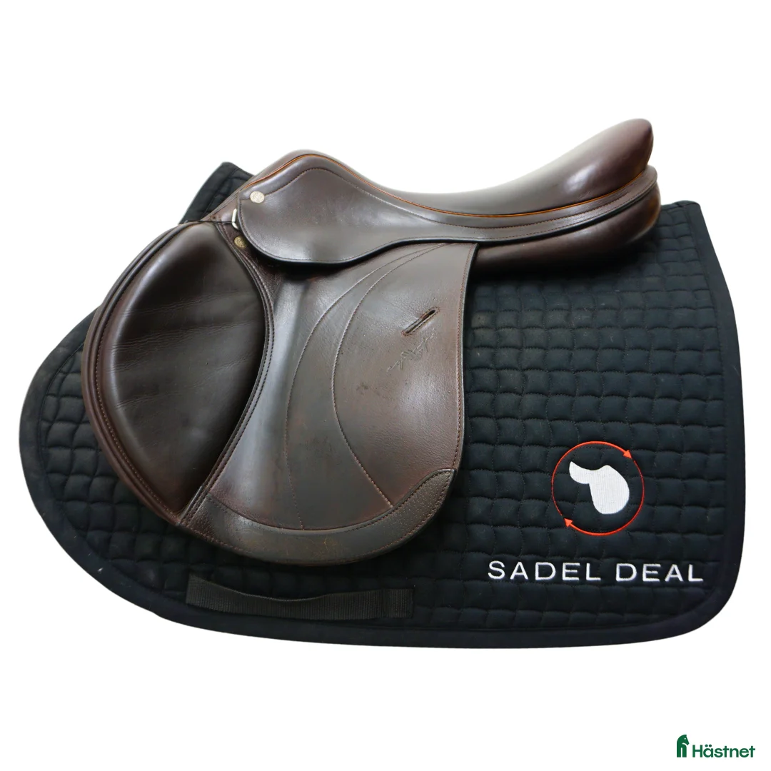 Sadlar hästutrustning till salu: Equipe Expression Special 17,5" - Annons 1