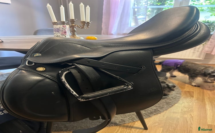 Sadlar hästutrustning till salu i Västerås - Annons 13