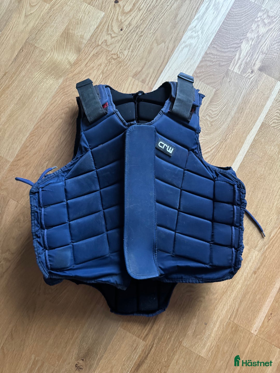 Säkerhetsvästar ryttarutrustning till salu: Säkerhetsväst i Eskilstuna - Annons 1