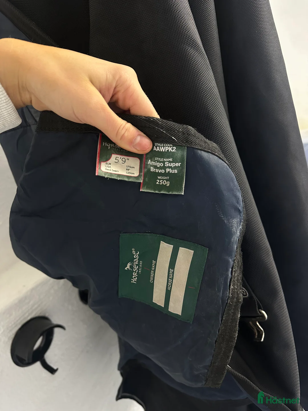 Täcken hästutrustning till salu: Vintertäcke Amigo Horseware 250g i Vellinge - Annons 5