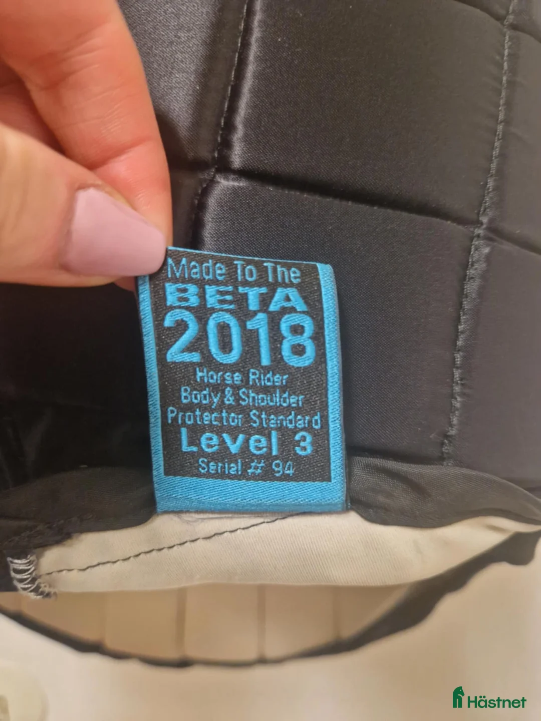 Säkerhetsvästar ryttarutrustning till salu: Race safe säkerhetsväst, childs x-large i Tranås - Annons 4