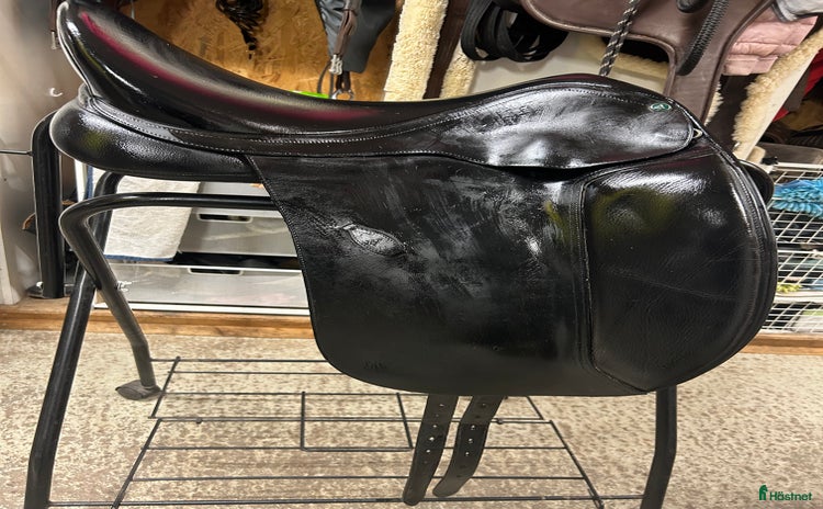 Sadlar hästutrustning till salu i Växjö - Annons 10