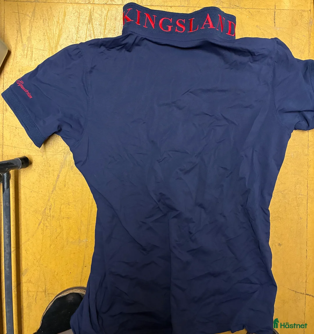 Övrigt Ridkläder ryttarutrustning till salu: Kingsland T-shirts  i Stockholm - Annons 2