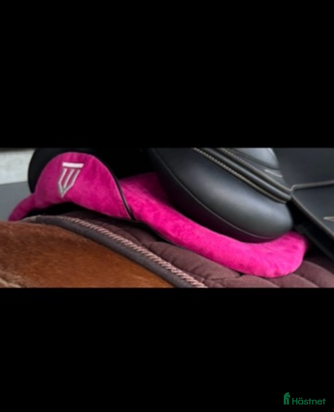 Sadeltillbehör hästutrustning till salu: Winderen pad  i Bro - Annons 1