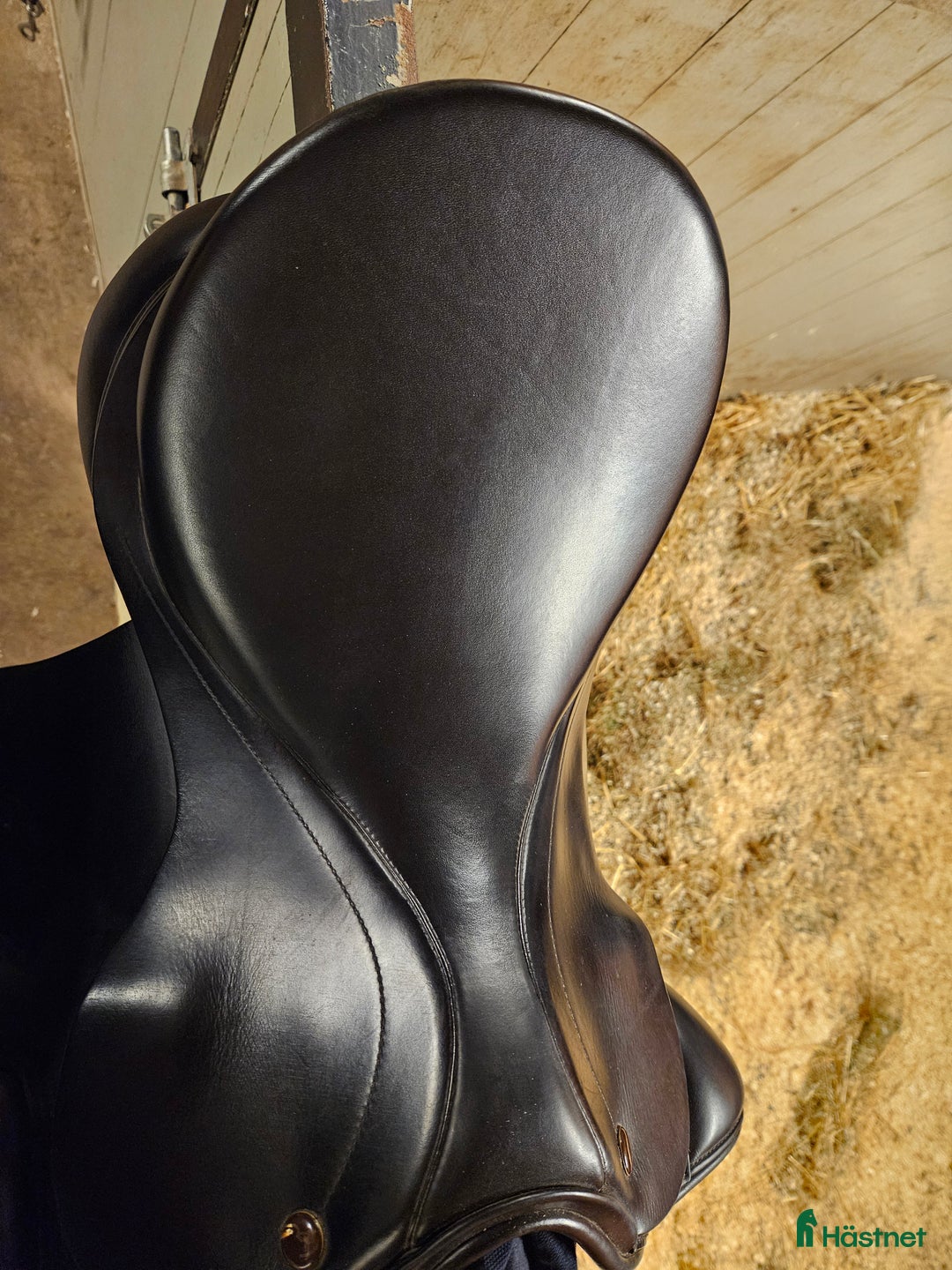 Sadlar hästutrustning till salu: Prestige lucky dressyr i Vessigebro - Annons 5
