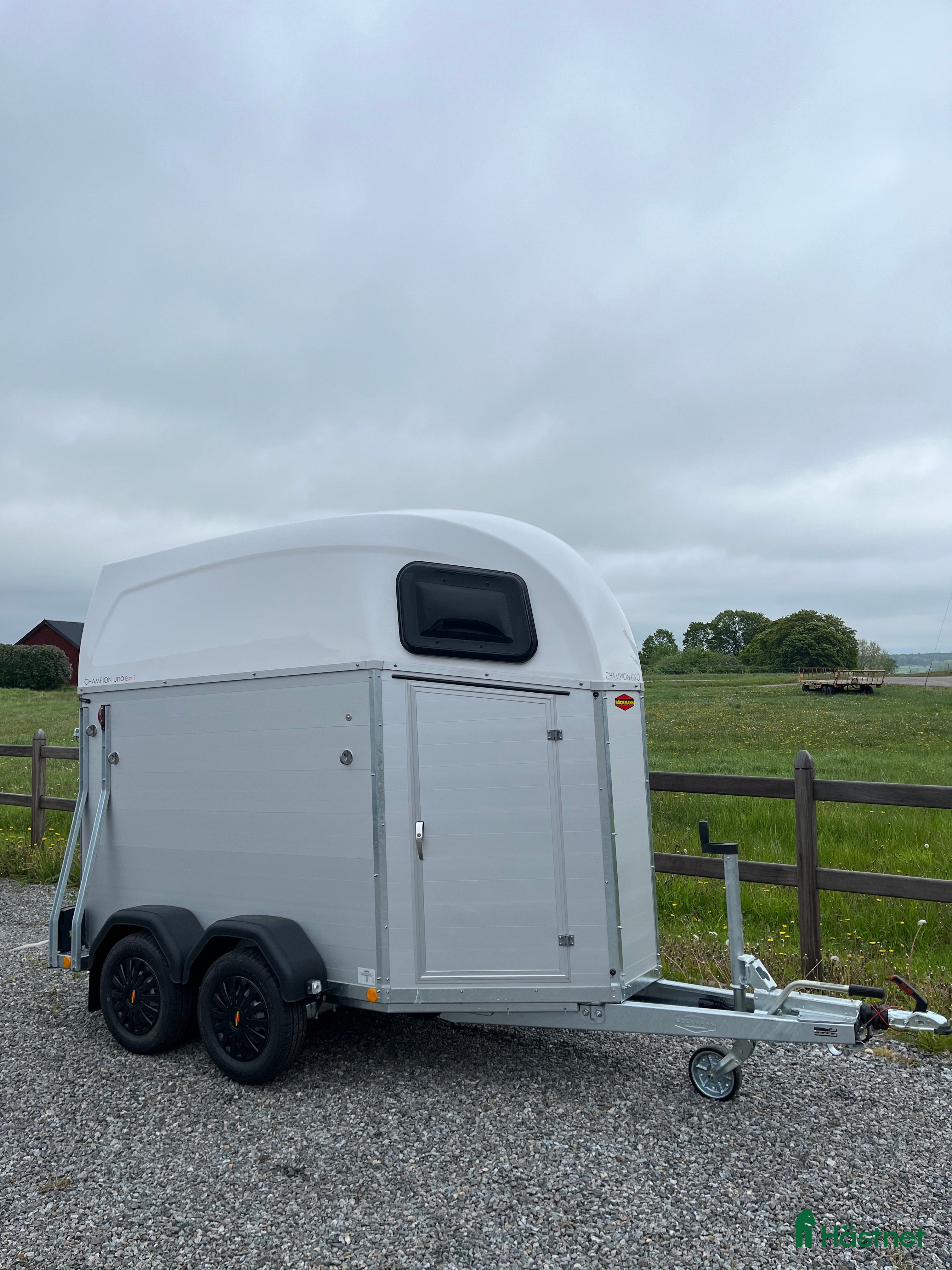 Hästtransporter  fordon & transport till salu: Böckmann CHAMPION UNO ESPRIT 2026 i Vallentuna - Annons 1