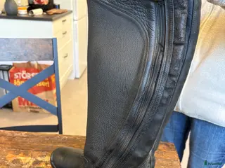 Ridstövlar ryttarutrustning till salu: CRW ridstövlar - Annons 4