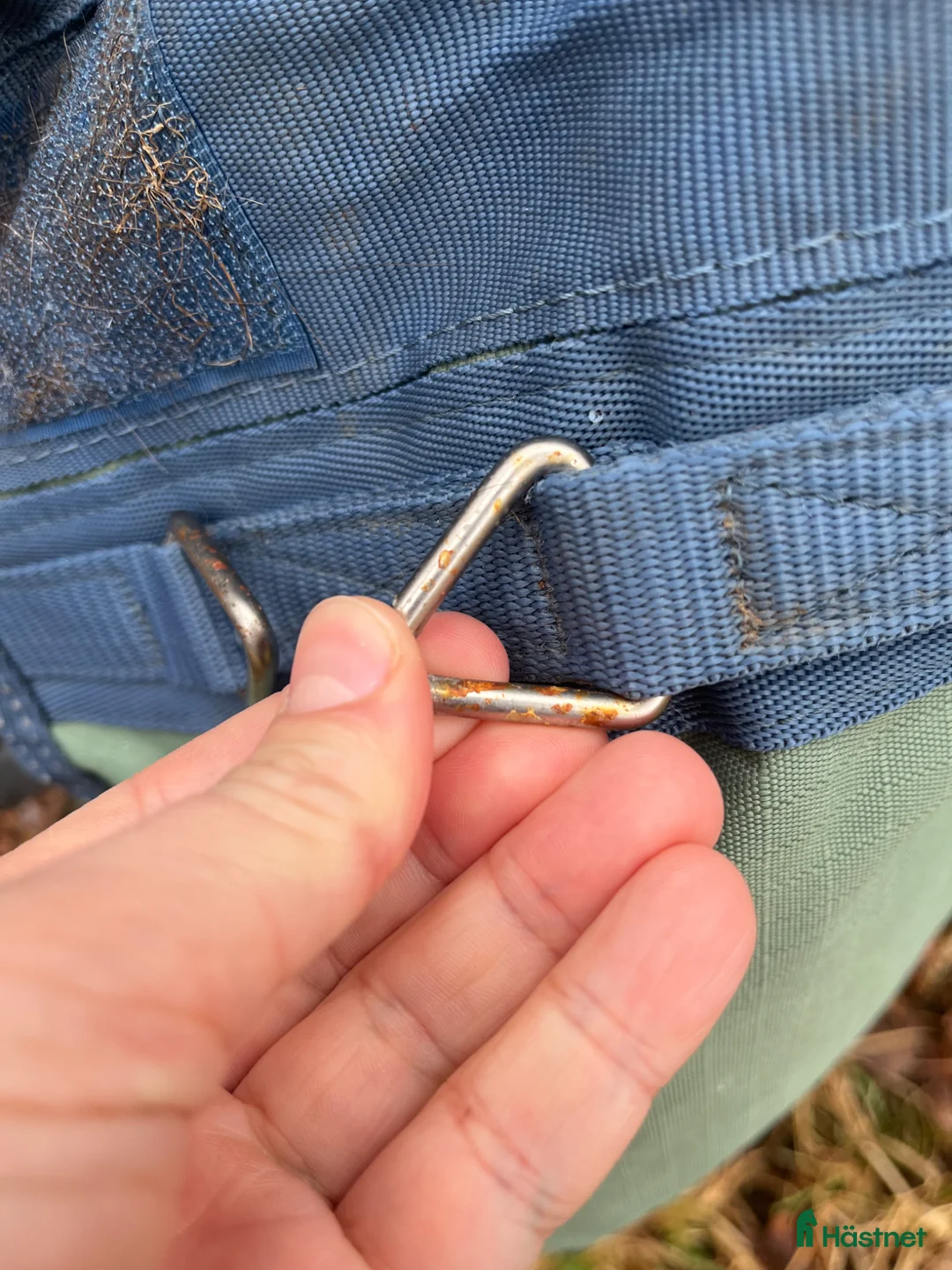 Täcken hästutrustning till salu: Regntäcke Fairfield strl 145 - Annons 3