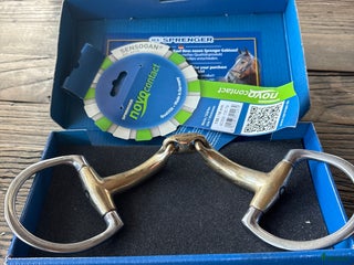 Bett hästutrustning till salu: Sprenger Nova Contact i Märsta - Annons 1