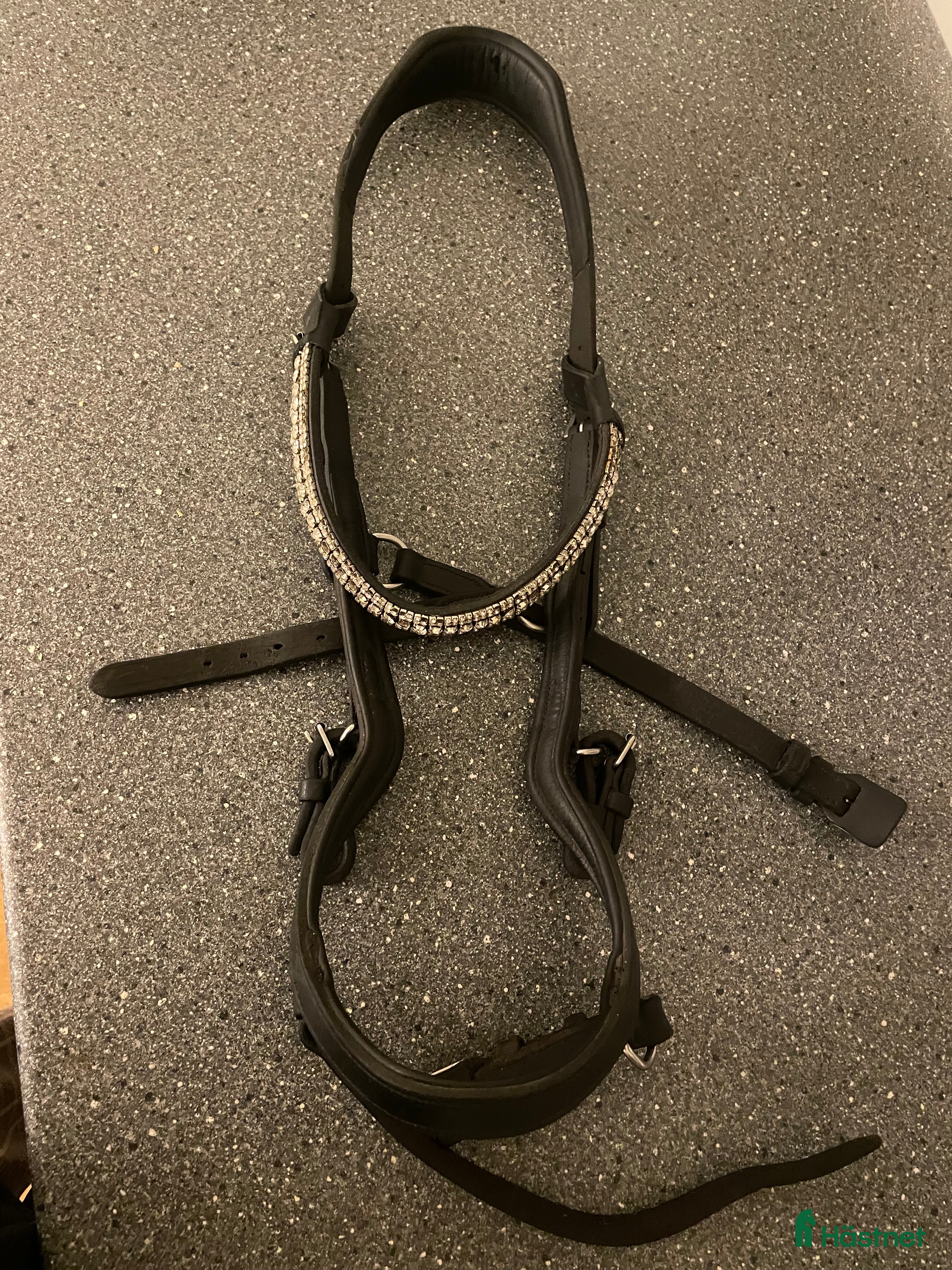 Träns hästutrustning till salu: Micklemträns i Örebro - Annons 21