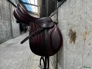 Sadlar hästutrustning till salu: CWD sadel i Asmundtorp - Annons 2