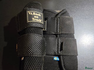 Benskydd hästutrustning till salu: BoT damasker stl M i Gävle - Annons 1