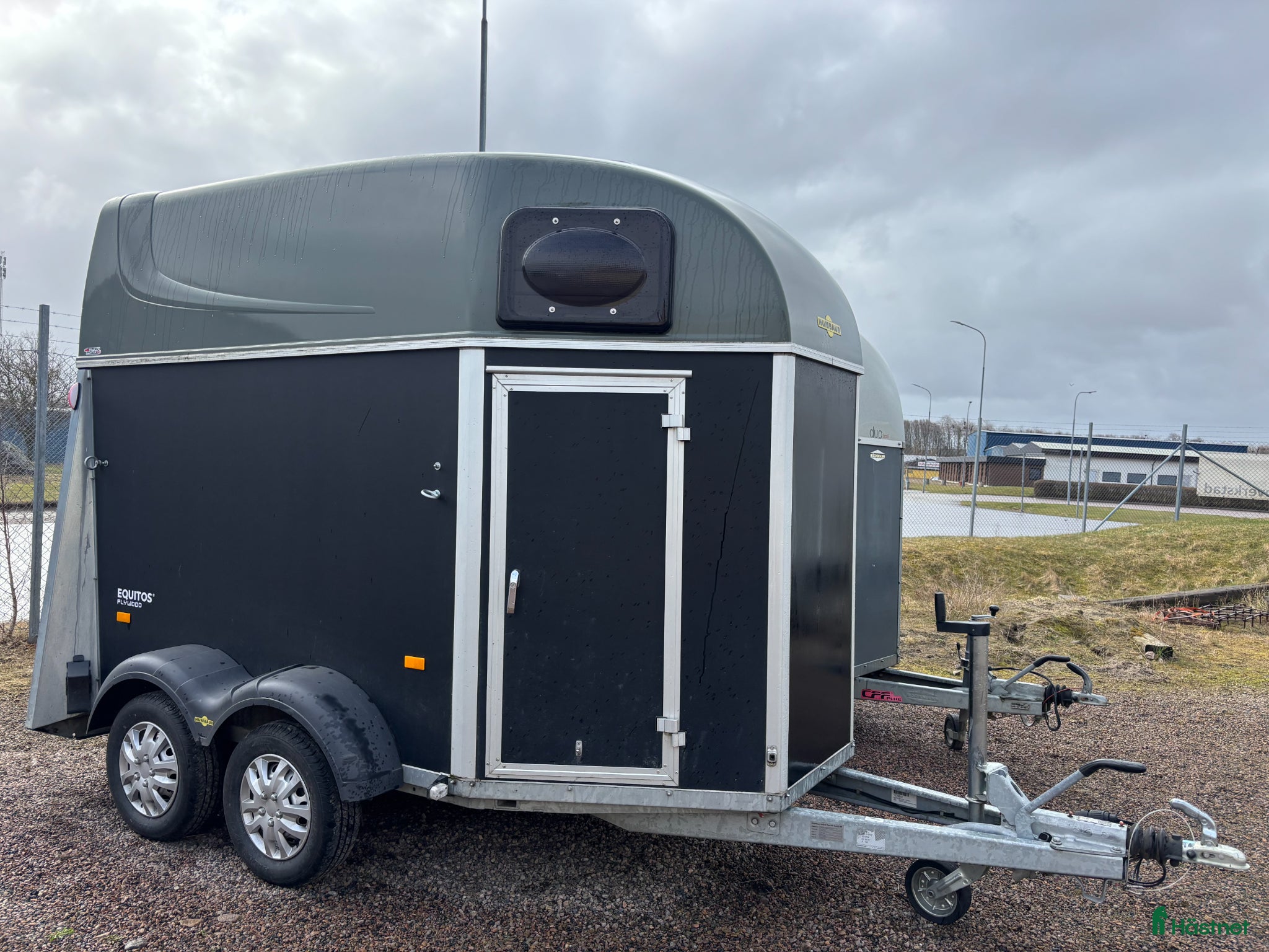 Hästtransporter  fordon & transport till salu: Humbaur med alugolv - Annons 5