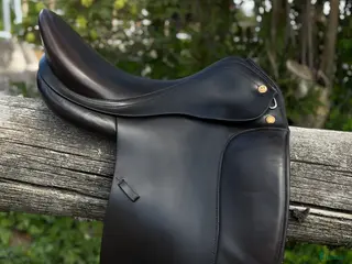 Sadlar hästutrustning Prestige Appaloosa dressage i Västerås - Annons 6