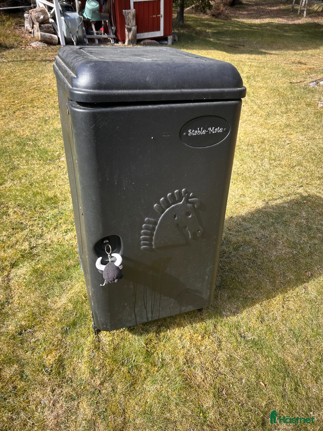 Övrig utrustning övrig utrustning till salu: Svart rymligt sadelskåp - Annons 2