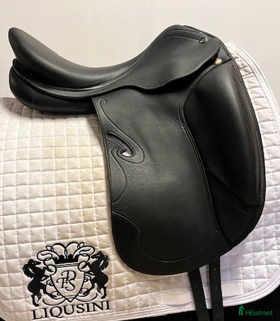 Sadlar hästutrustning Dressyrsadel Prestige Passion 17" - Annons 5