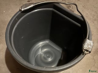 Övrig Hästutrustning hästutrustning till salu: Vattenhink ny i Tyresö - Annons 7