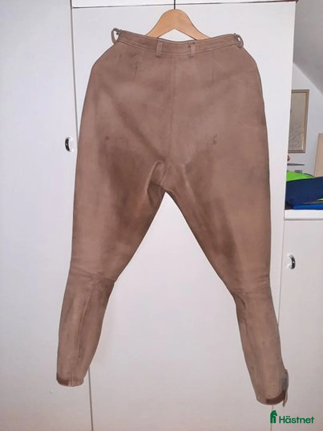 Ridbyxor ryttarutrustning till salu: Ridbyxor i skinn i Trelleborg - Annons 1