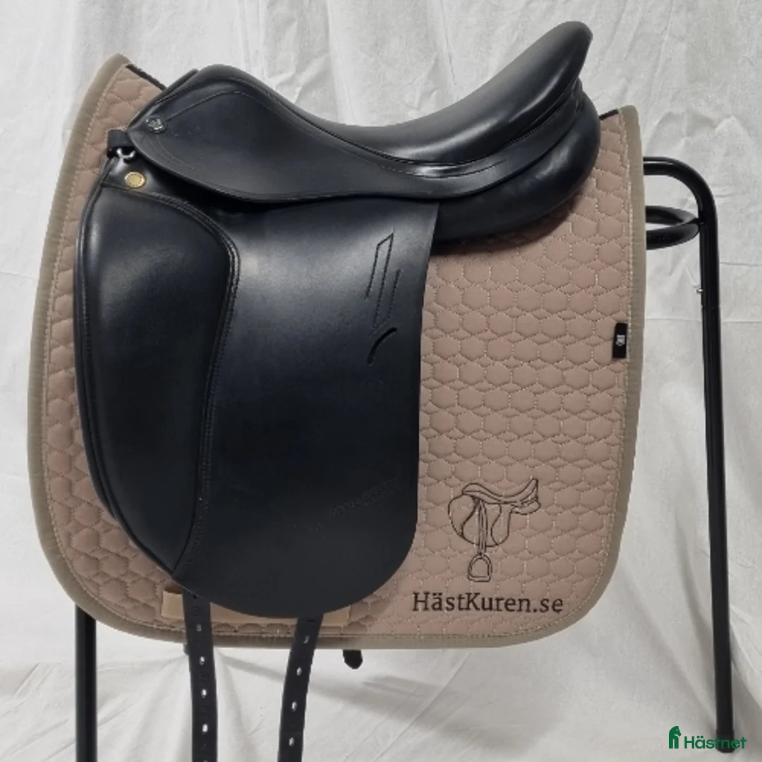 Sadlar hästutrustning till salu: Prestige Roma Iceland i Veberöd - Annons 1