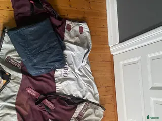 Täcken hästutrustning till salu: Flug/regn täcke Rambo i Hörby - Annons 4