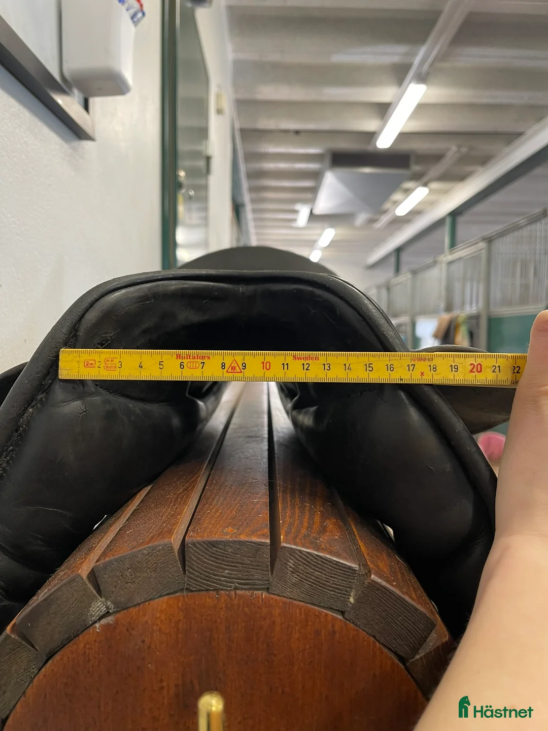 Sadlar hästutrustning till salu: Svart Kieffer Aachen Eventing sadel 17 i Staffanstorp - Annons 6