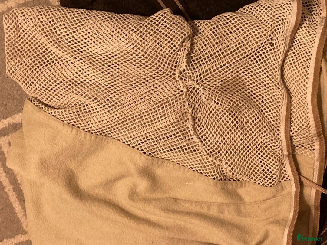 Täcken hästutrustning till salu: 2 stycken Fleecetäcken i Fliseryd - Annons 5