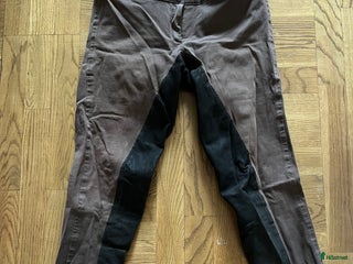 Ridbyxor ryttarutrustning till salu: Helskodda ridbyxor Cavallo strl 36 i Falun - Annons 1