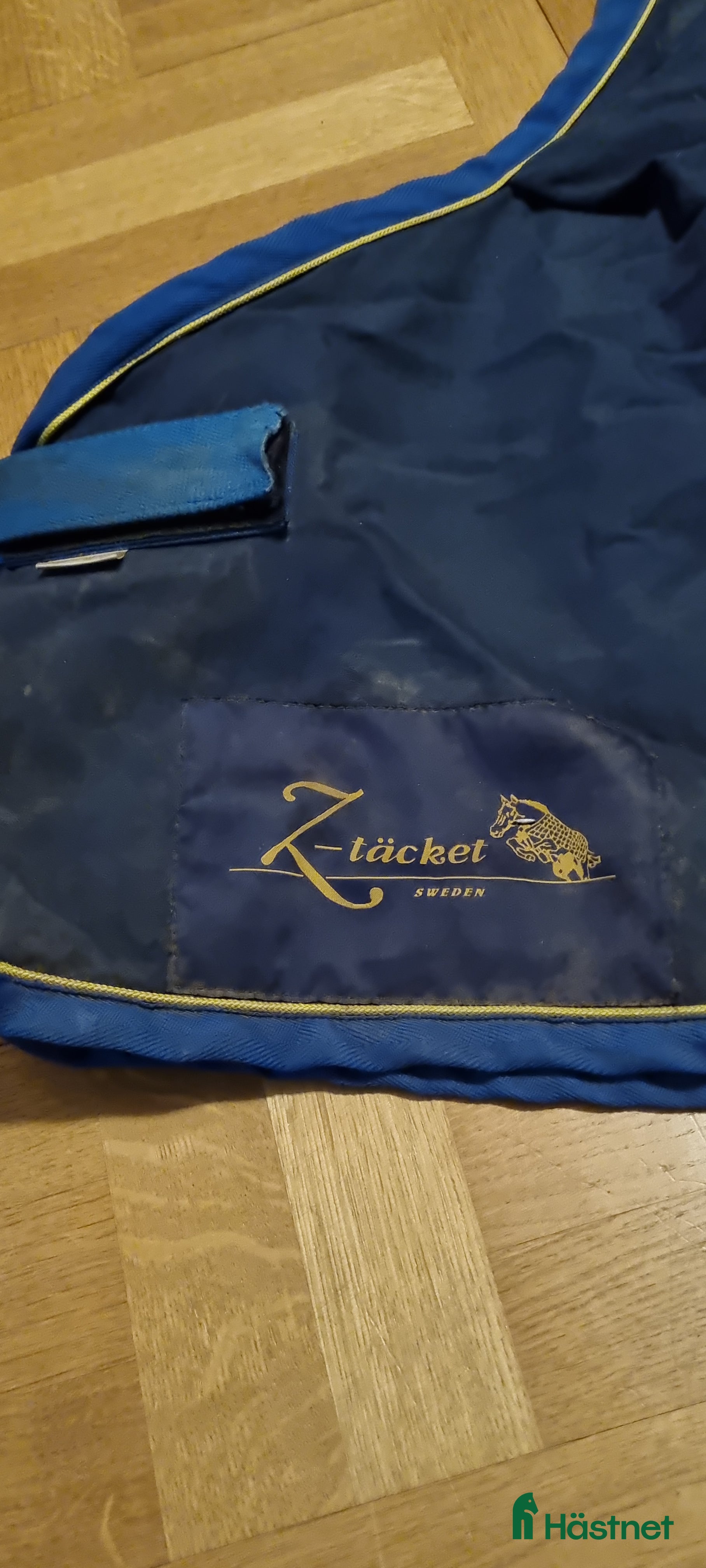 Täcken hästutrustning till salu: Regntäcke med fleece  i Härryda - Annons 4