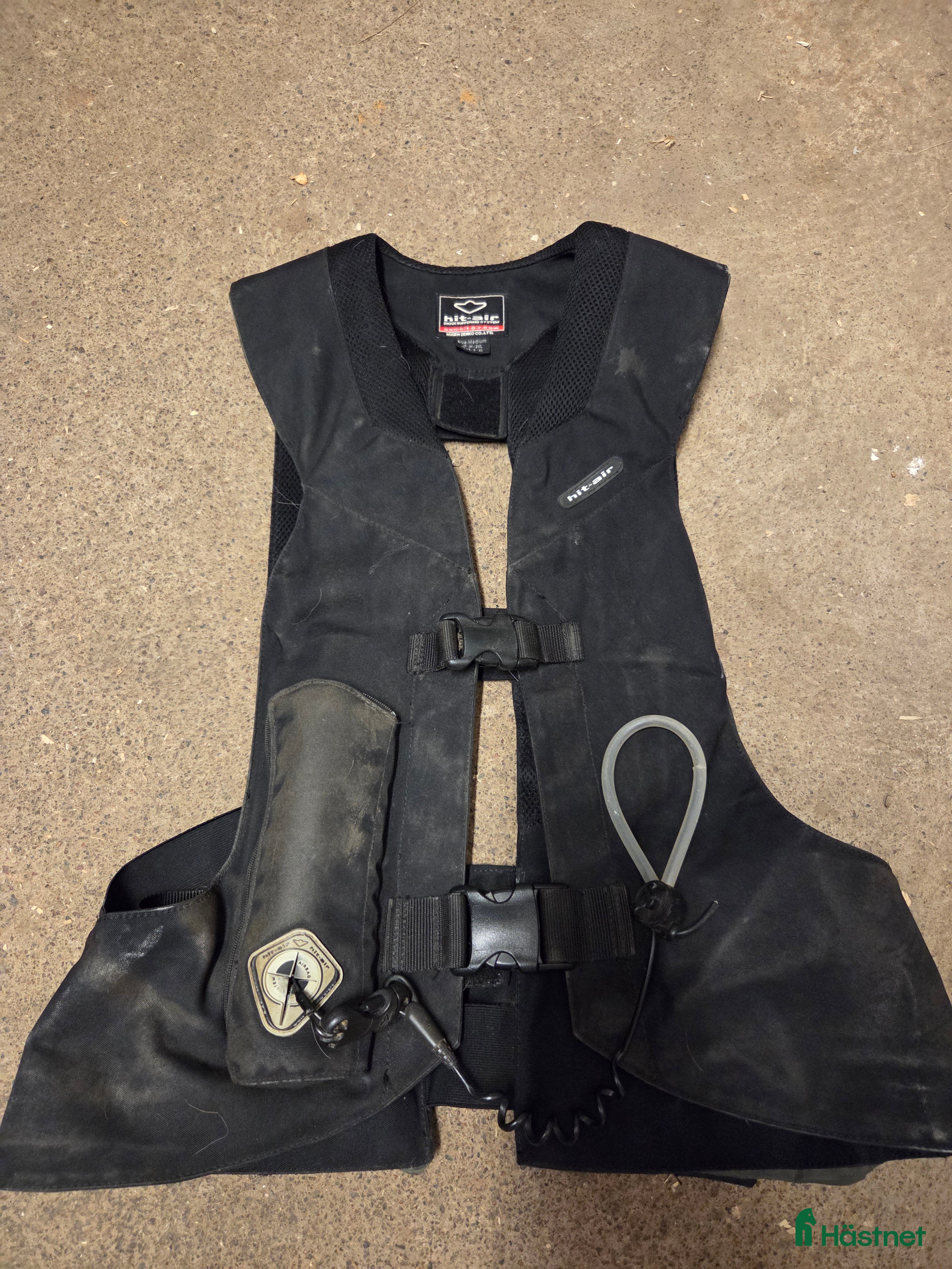Säkerhetsvästar ryttarutrustning till salu: Airbag väst  i Kalmar - Annons 11
