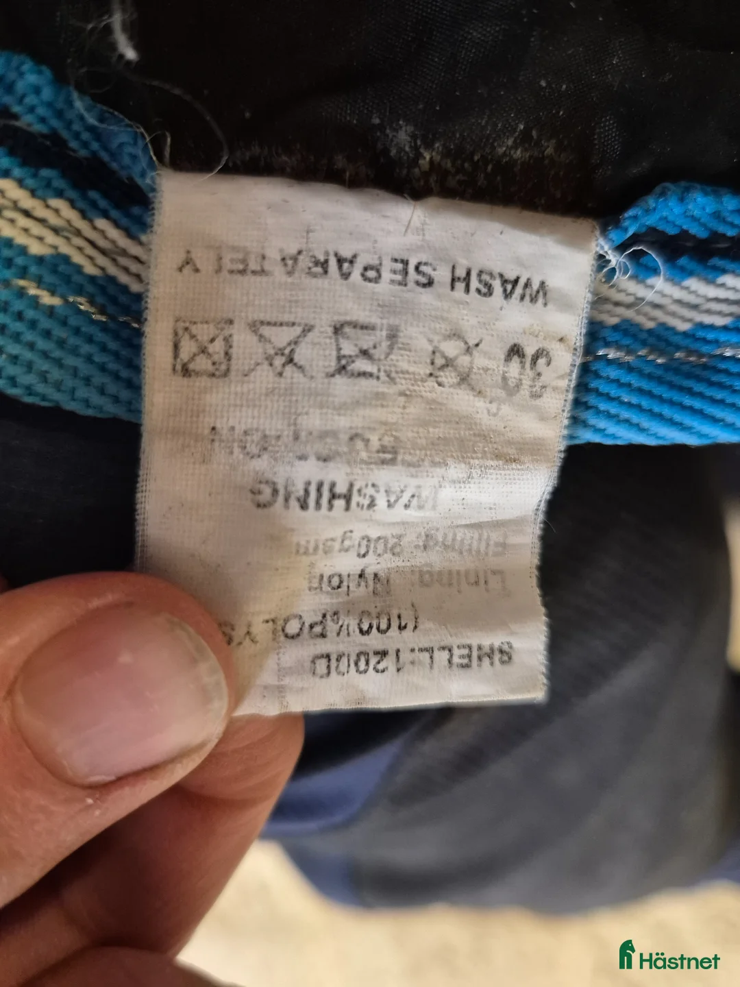 Täcken hästutrustning till salu: Hästtäcken str 145 - Annons 17