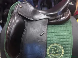 Sadlar hästutrustning Lippo Azzario ✨ i Hova - Annons 12