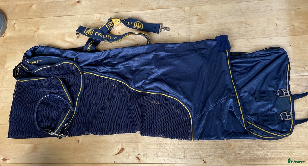 Täcken hästutrustning till salu: Quickdri svettäcke från Tinity i Bromma - Annons 2