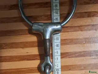 Bett hästutrustning Tvådelat valsbett i Åre - Annons 3